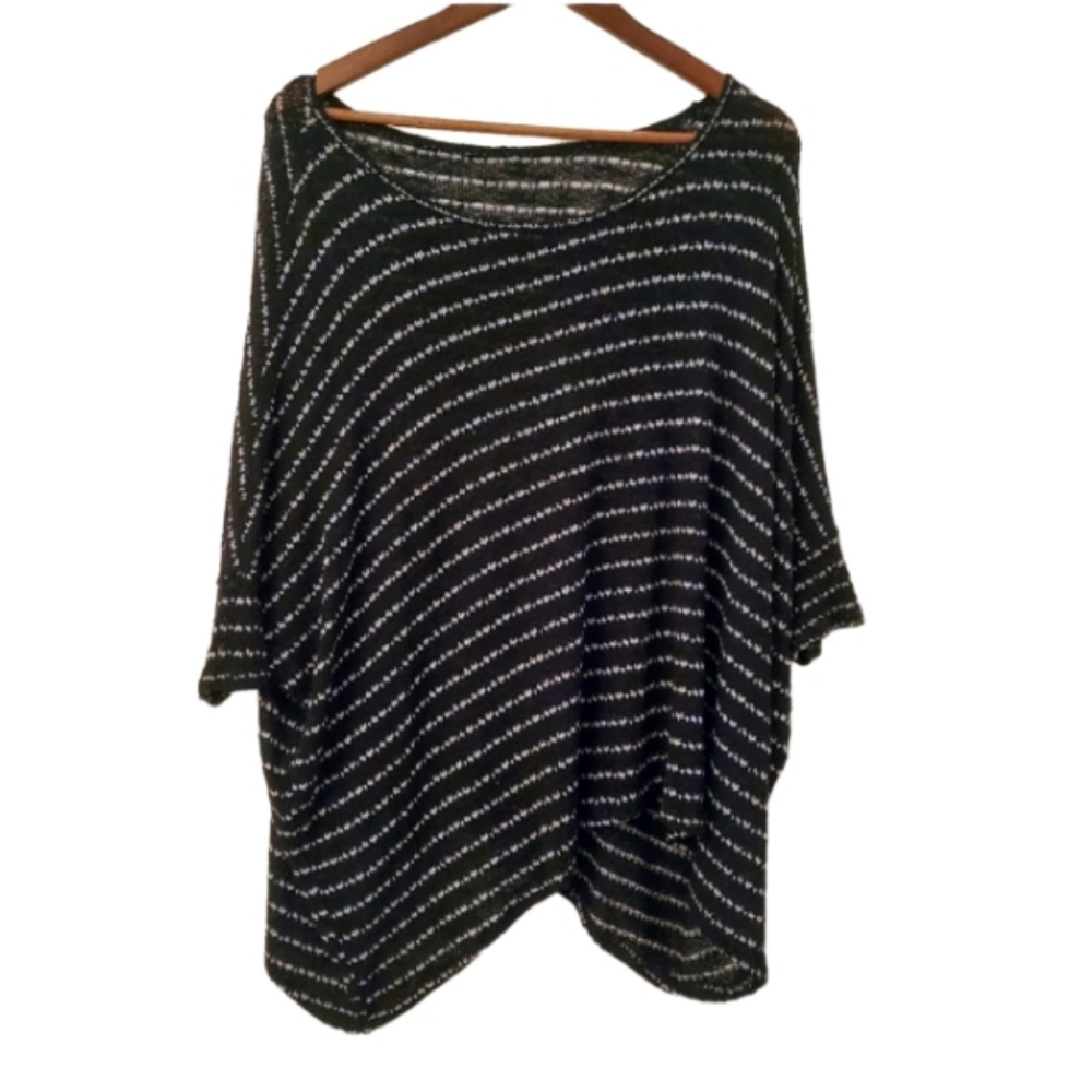 Boutique Black white striped oversized assymetrical bottom sweater